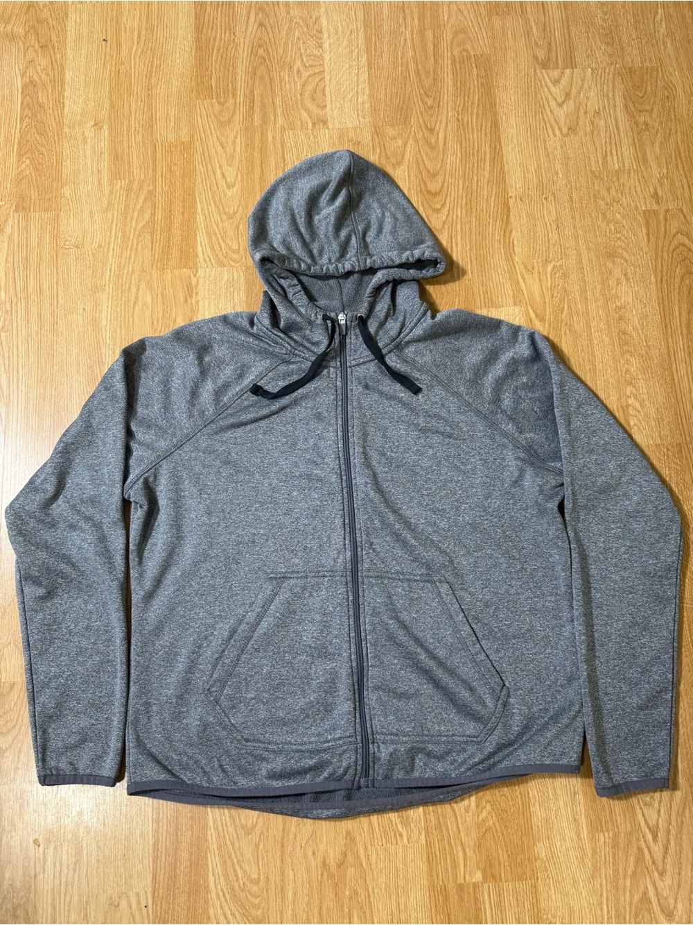 Cascade Sport Gray Fleece Men's Jacket - Size XL